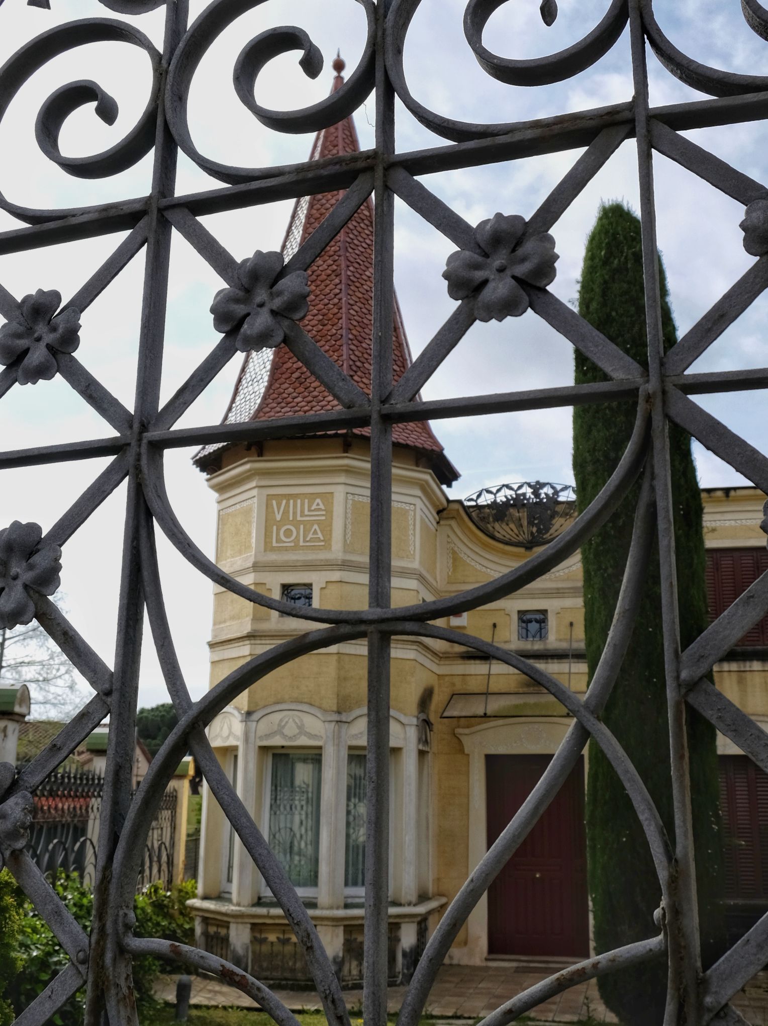 20 Baix VILLA LOLA